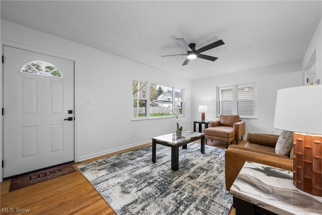 670 Davis Street Akron OH 44310