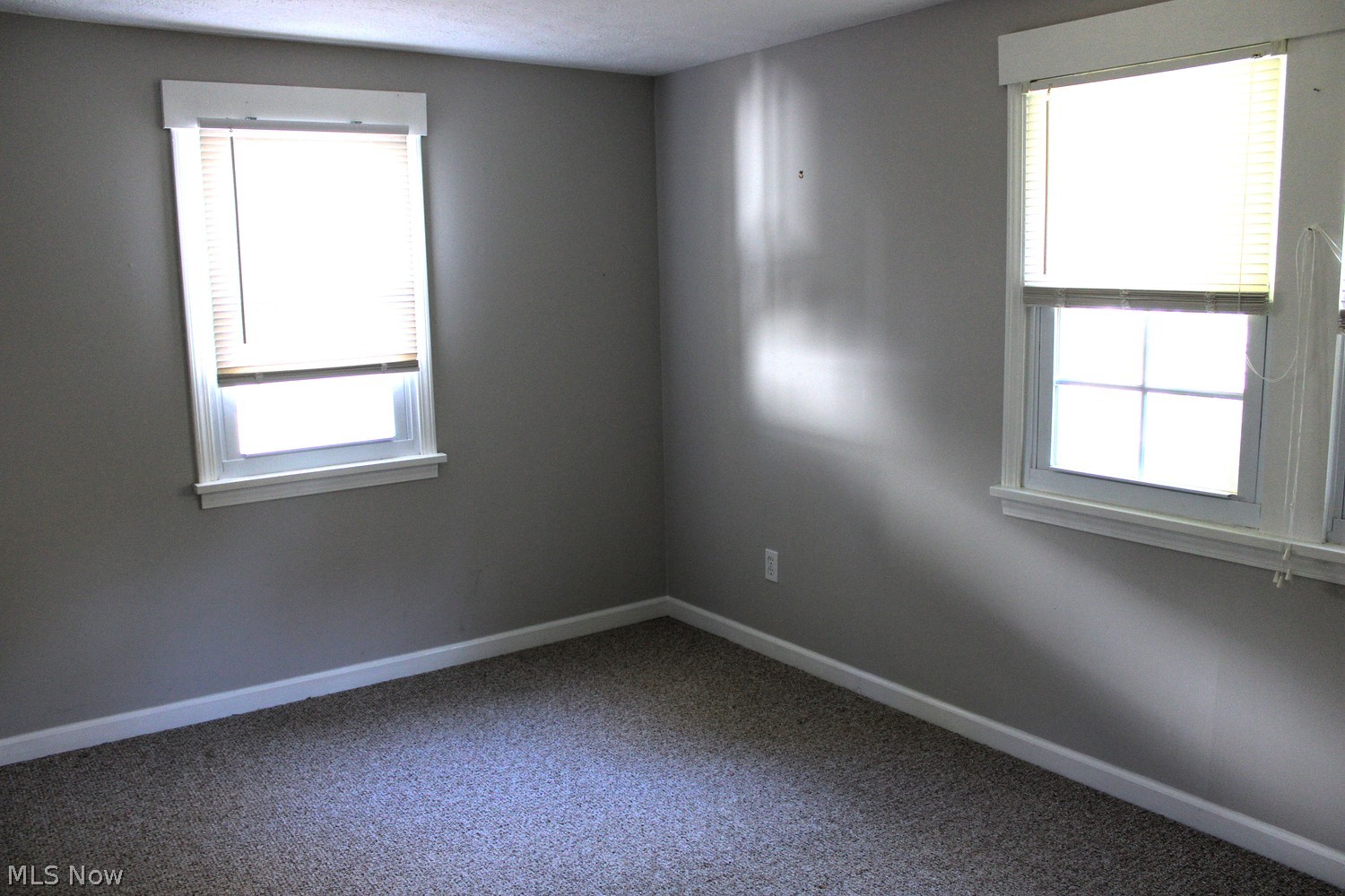 1640 Sunview Road Lyndhurst OH 44124