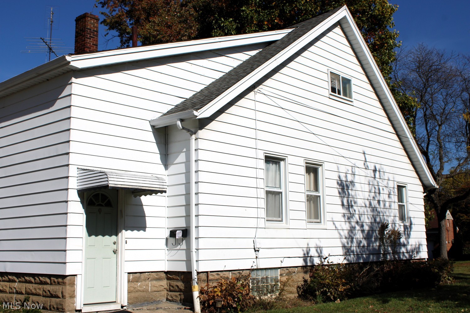 1640 Sunview Road Lyndhurst OH 44124