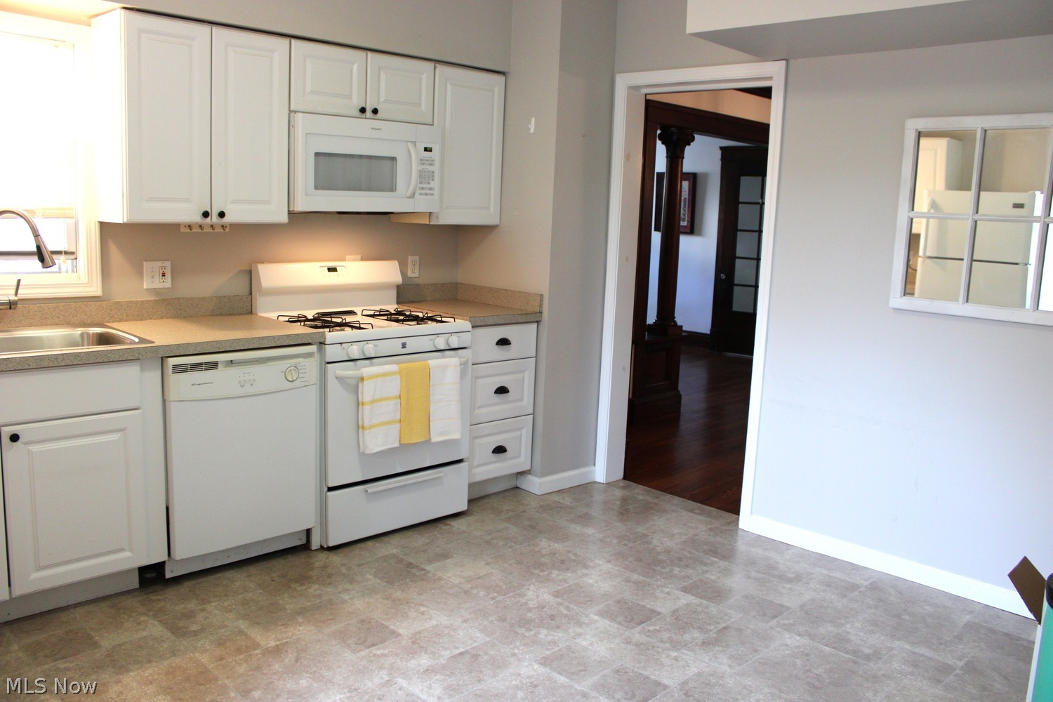 1640 Sunview Road Lyndhurst OH 44124