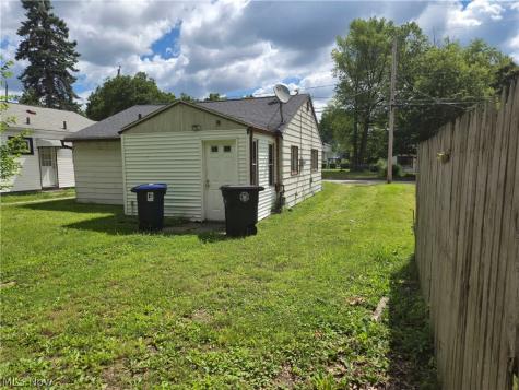 1022 Merton Avenue Akron OH 44306