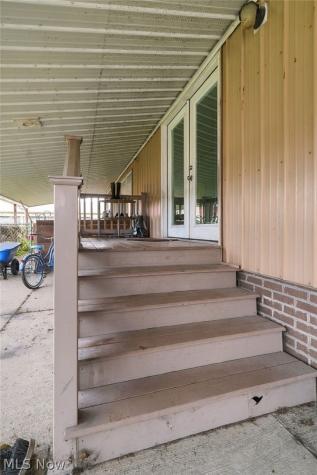 6157 Alliance Road NW Malvern OH 44644