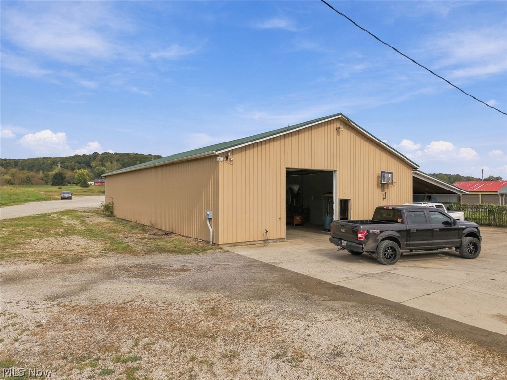 6157 Alliance Road NW Malvern OH 44644