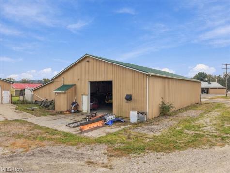 6157 Alliance Road NW Malvern OH 44644