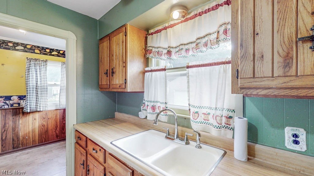 1299 Hammel Street Akron OH 44306