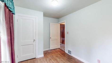 1299 Hammel Street Akron OH 44306