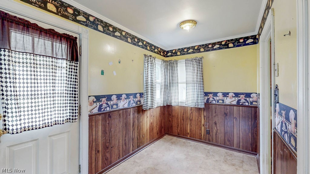 1299 Hammel Street Akron OH 44306
