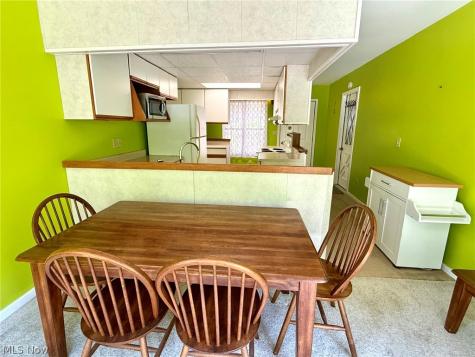 912 Hadley Lane Marietta OH 45750