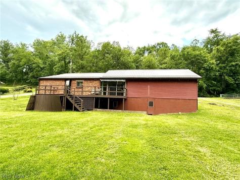 912 Hadley Lane Marietta OH 45750