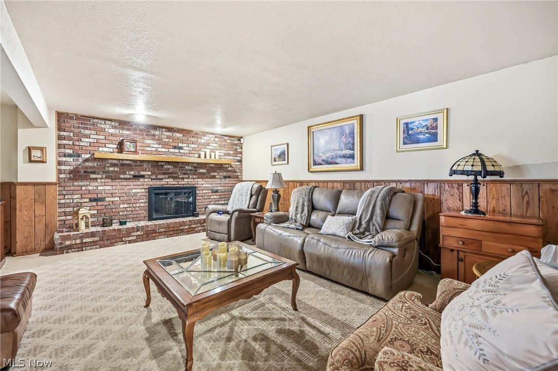 11488 N 12th Street Beloit OH 44609
