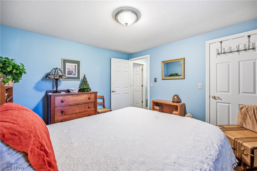 11488 N 12th Street Beloit OH 44609