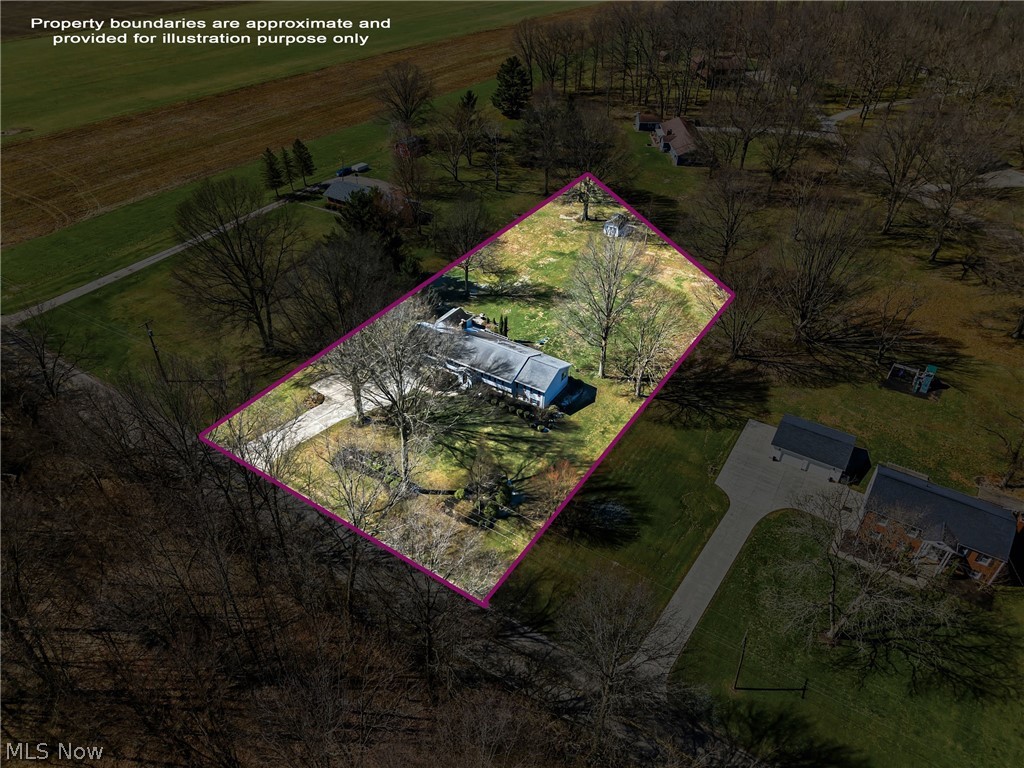 11488 N 12th Street Beloit OH 44609