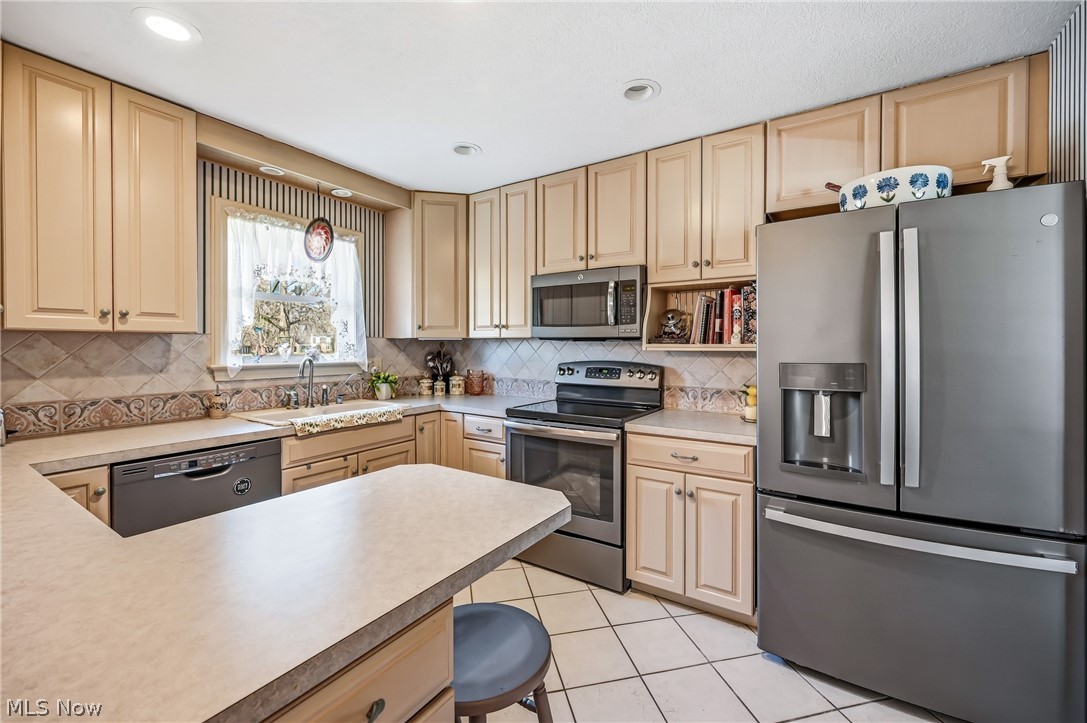 11488 N 12th Street Beloit OH 44609