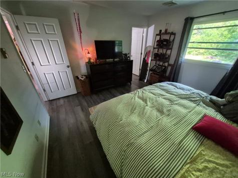 1373 Saffron Drive West Salem OH 44287