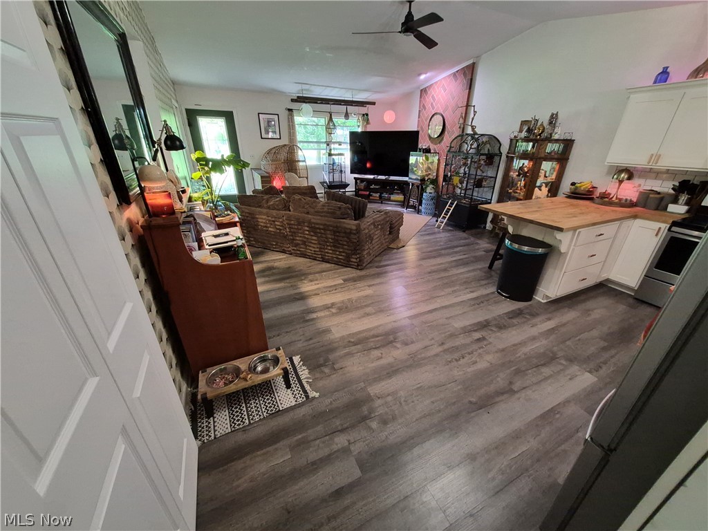 1373 Saffron Drive West Salem OH 44287
