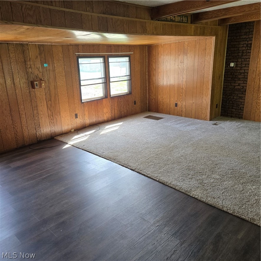 46357 Township Road 1208 Coshocton OH 43812