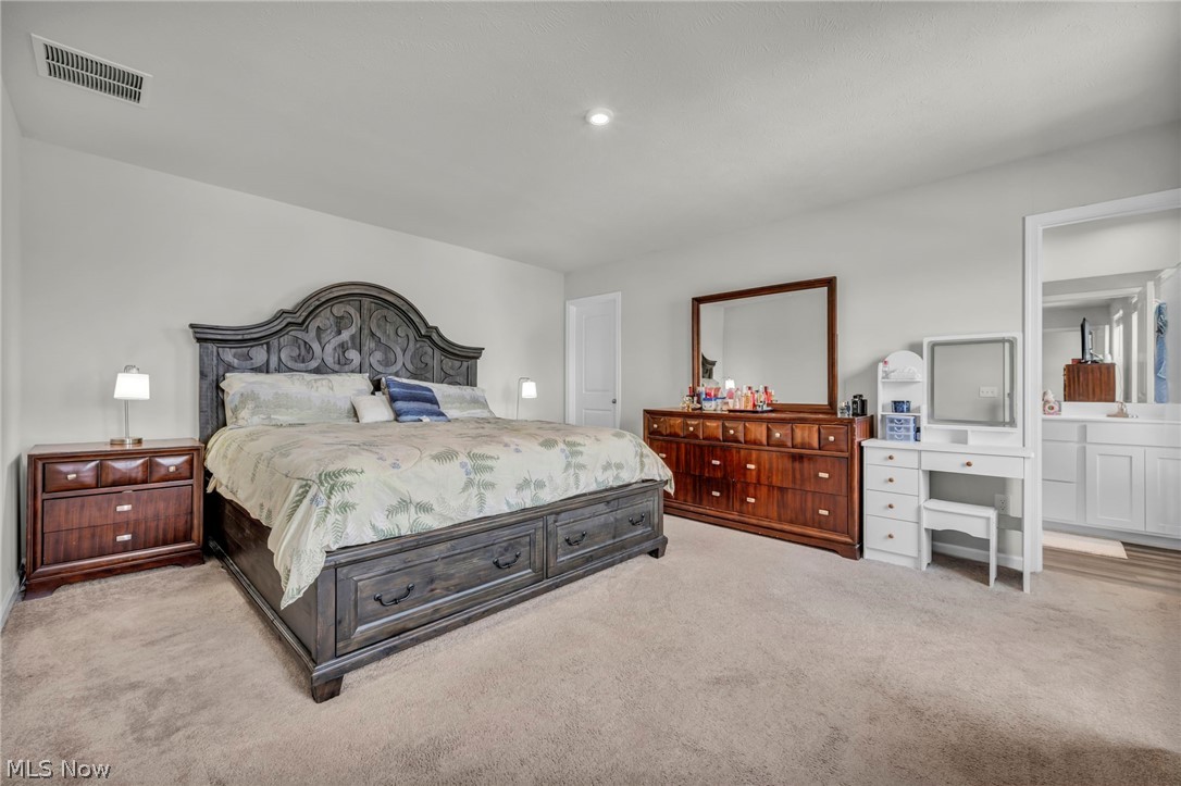 172 Wildflower Drive Elyria OH 44035