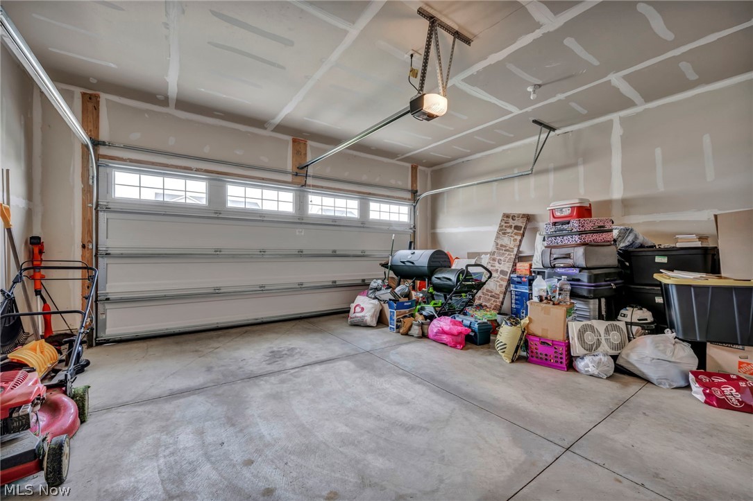 172 Wildflower Drive Elyria OH 44035