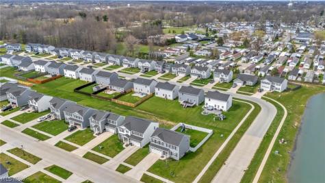 172 Wildflower Drive Elyria OH 44035