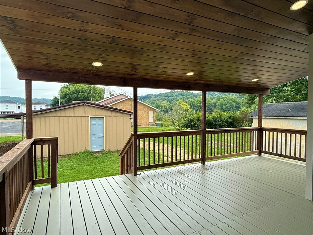 128 S 6th Street Dennison OH 44621