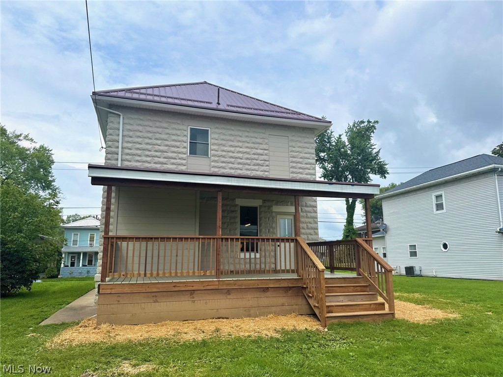 128 S 6th Street Dennison OH 44621