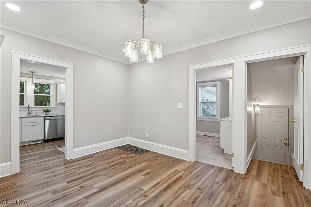 366 Doyle Street Akron OH 44303