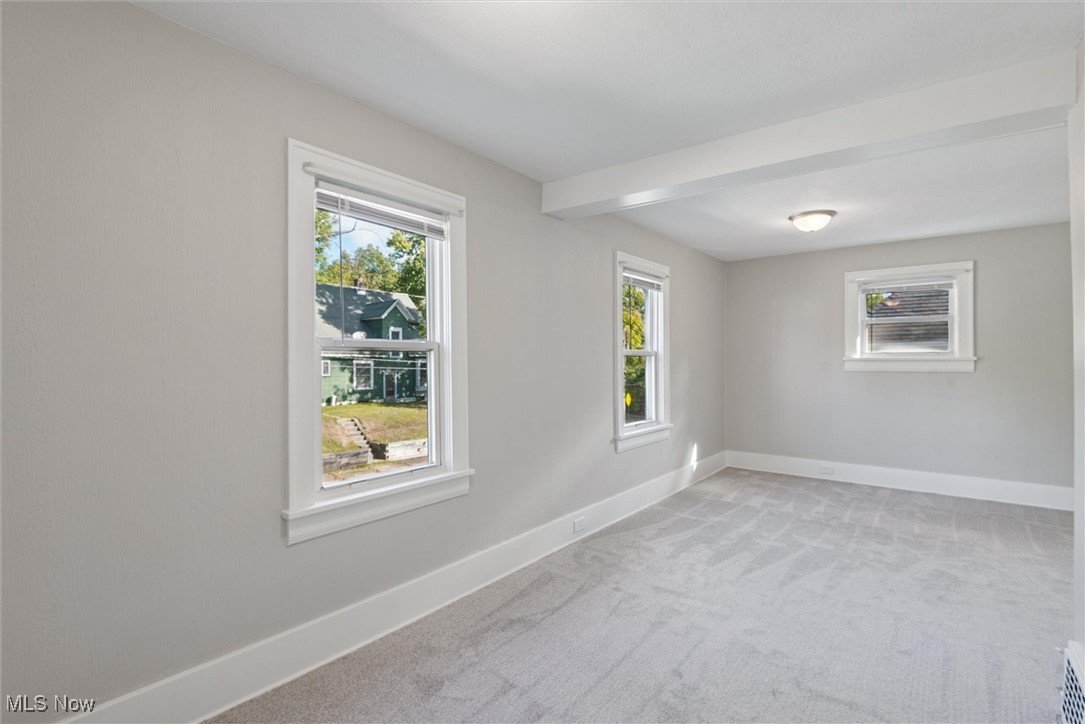 366 Doyle Street Akron OH 44303