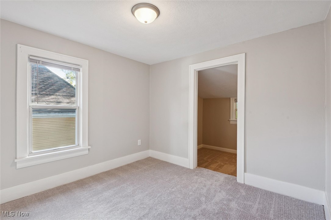 366 Doyle Street Akron OH 44303