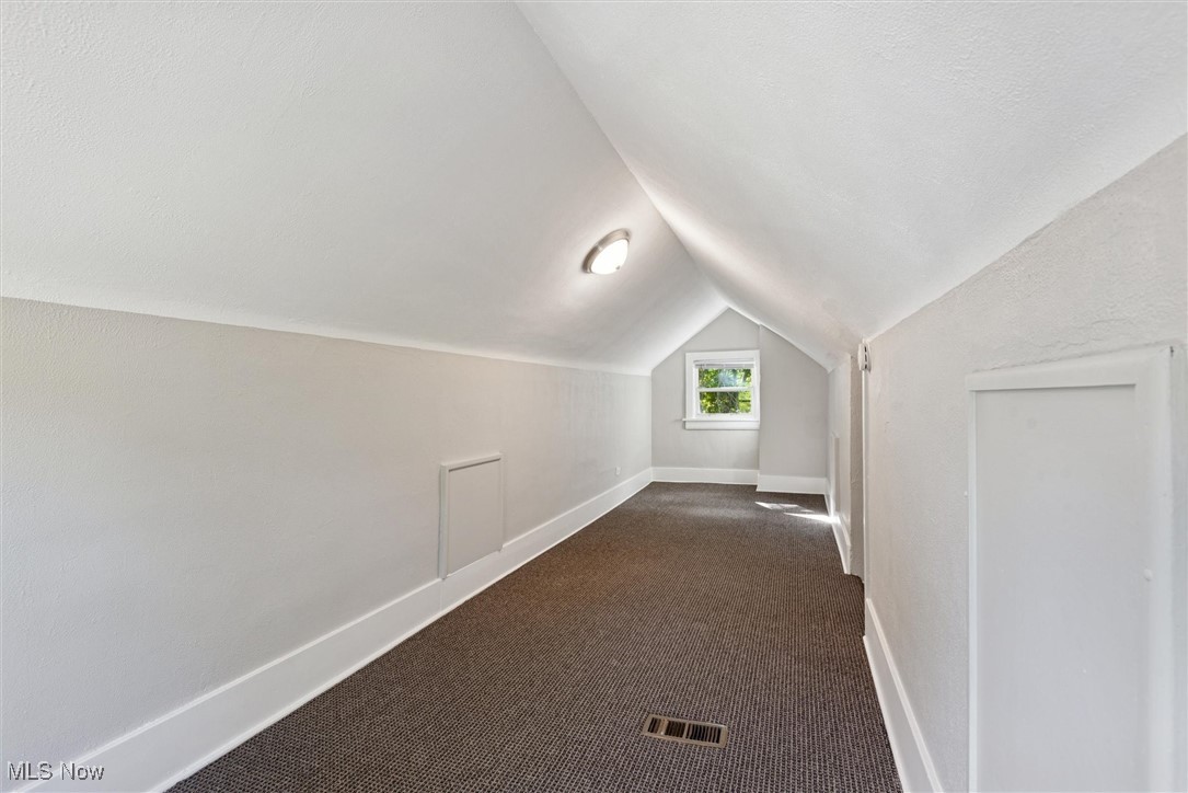 366 Doyle Street Akron OH 44303