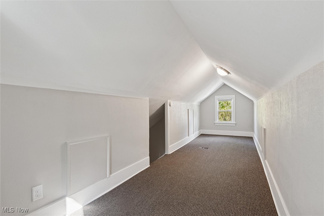 366 Doyle Street Akron OH 44303