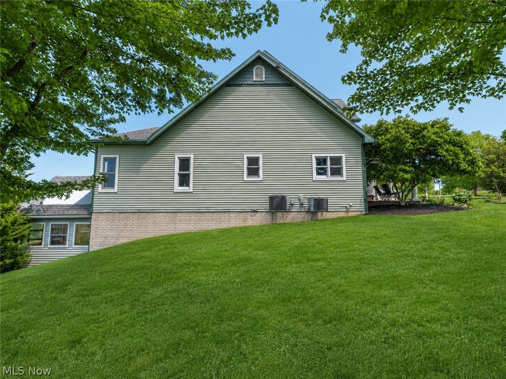 64575 Pigeon Gap Road Cambridge OH 43725