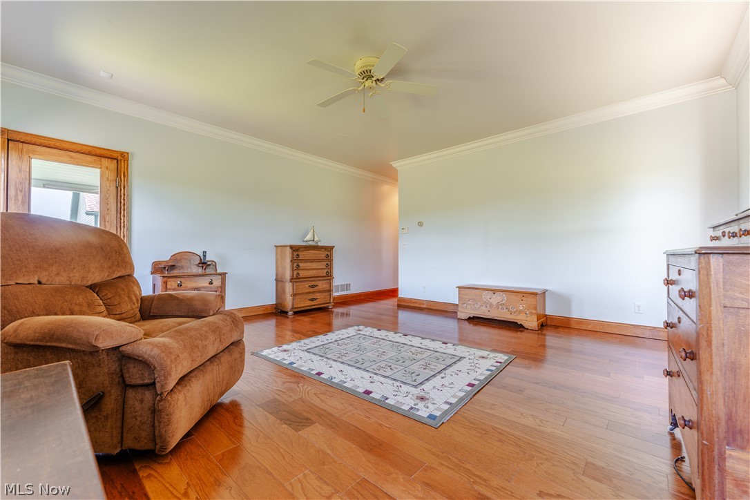 64575 Pigeon Gap Road Cambridge OH 43725