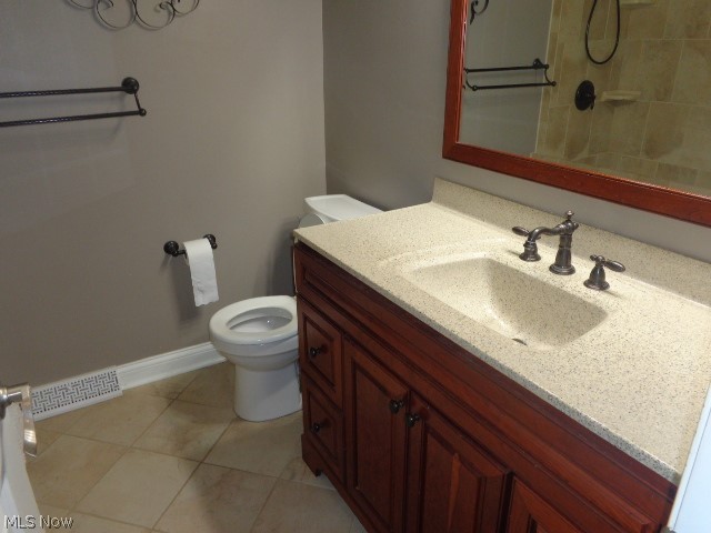 979 E Decker Drive Seven Hills OH 44131