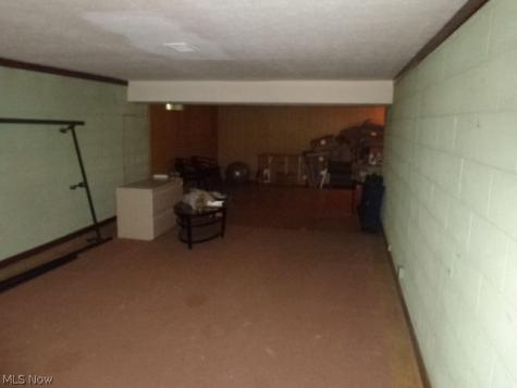 979 E Decker Drive Seven Hills OH 44131