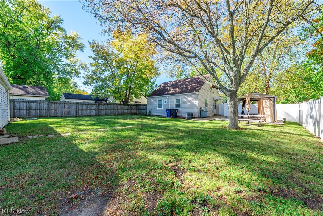 14405 Cleminshaw Road Cleveland OH 44135