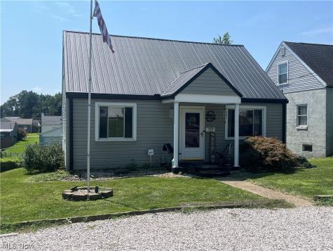 117 Sharon Street Marietta OH 45750