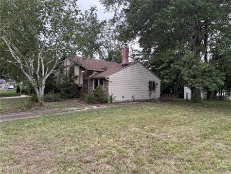 6006 Rosebelle Avenue North Ridgeville OH 44039