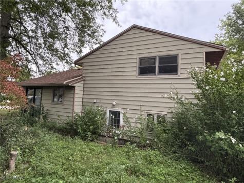 6006 Rosebelle Avenue North Ridgeville OH 44039