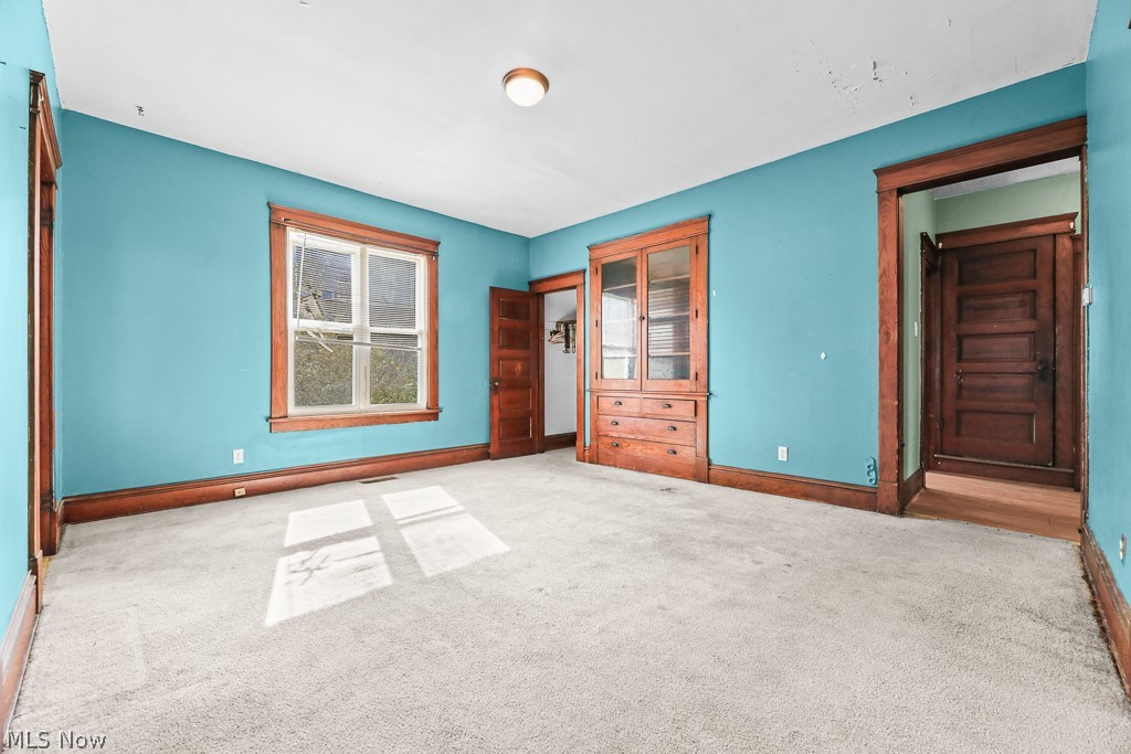134 W Cambridge Street Alliance OH 44601