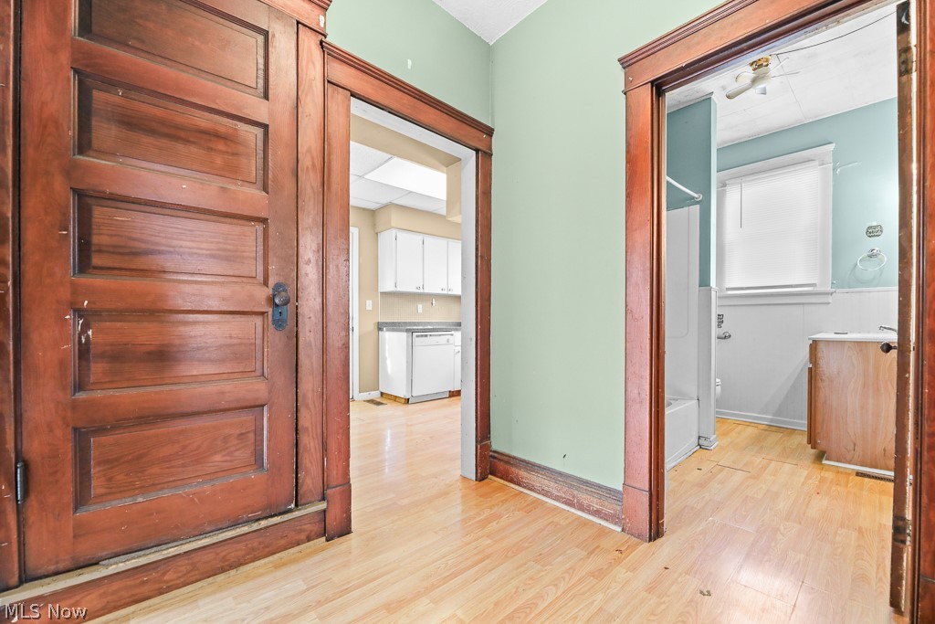 134 W Cambridge Street Alliance OH 44601