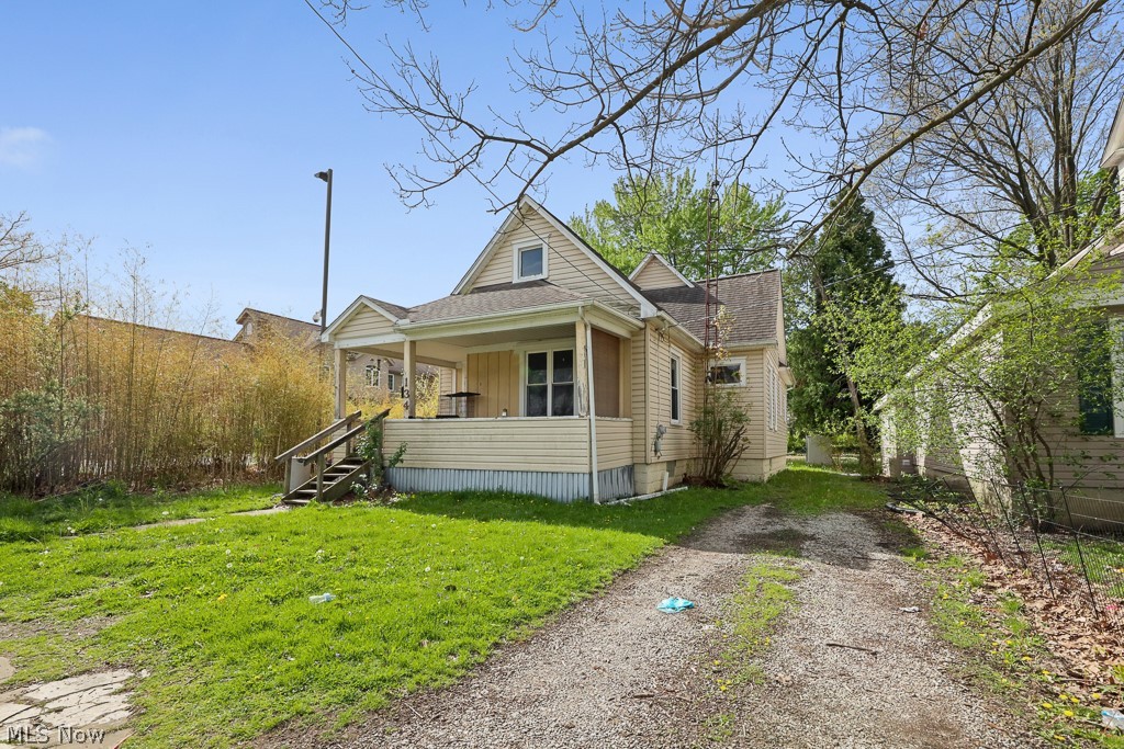 134 W Cambridge Street Alliance OH 44601