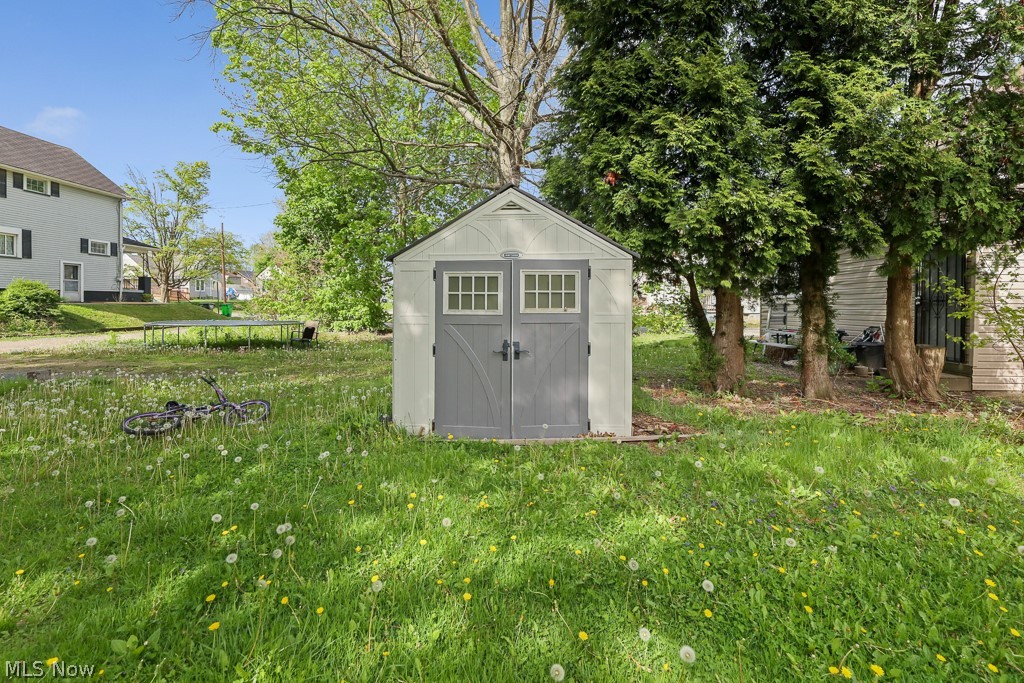 134 W Cambridge Street Alliance OH 44601