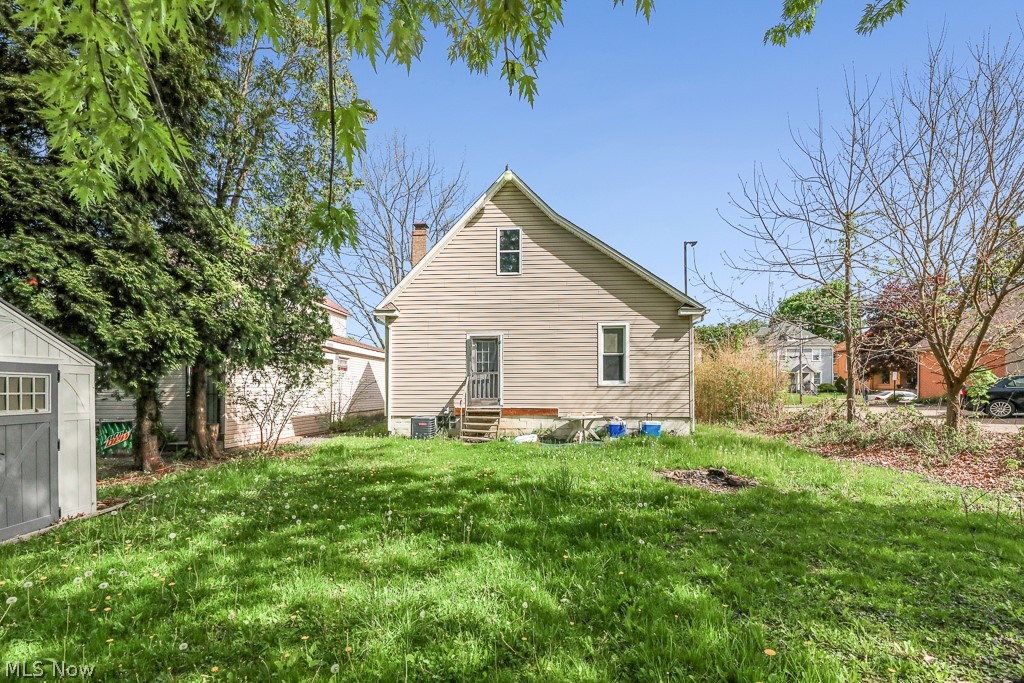 134 W Cambridge Street Alliance OH 44601