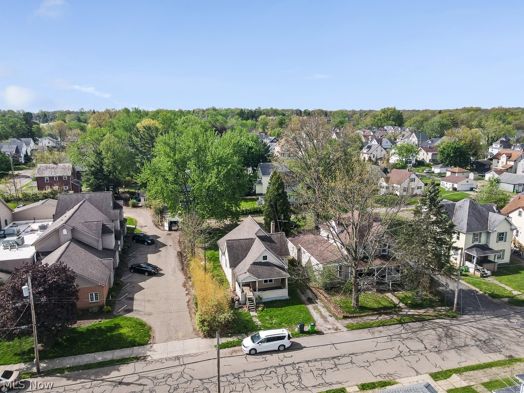 134 W Cambridge Street Alliance OH 44601