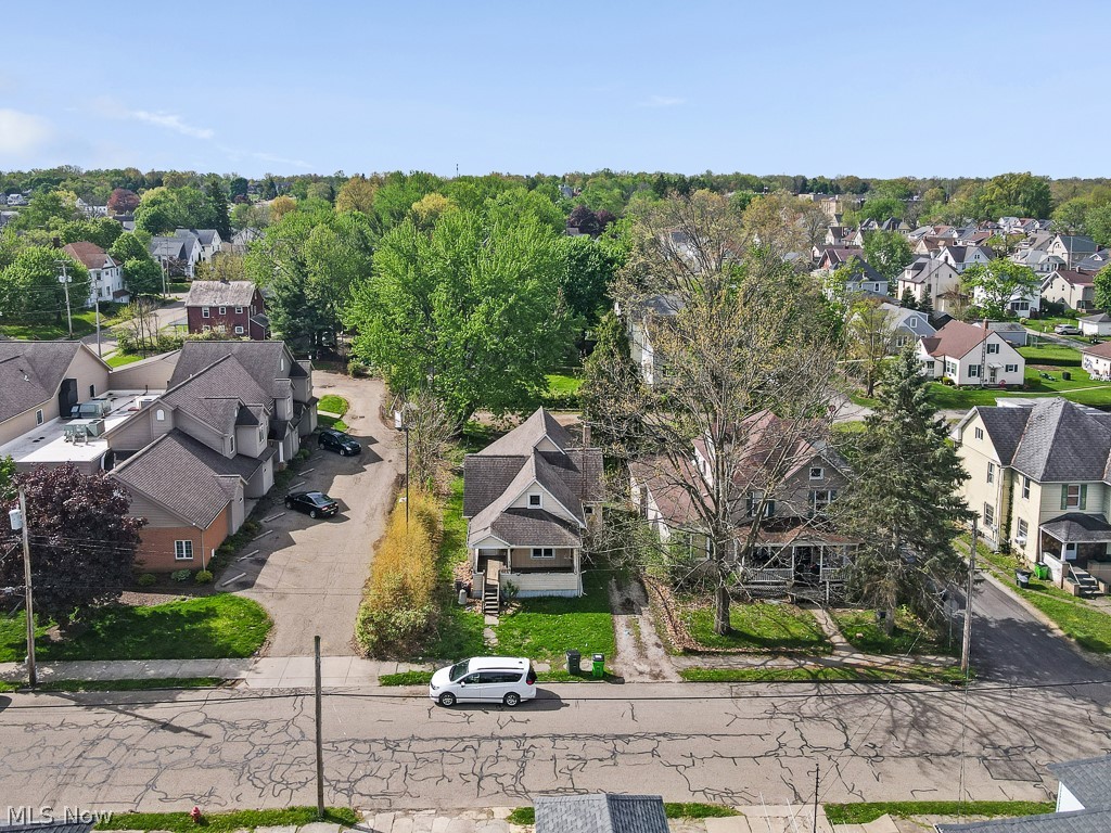 134 W Cambridge Street Alliance OH 44601
