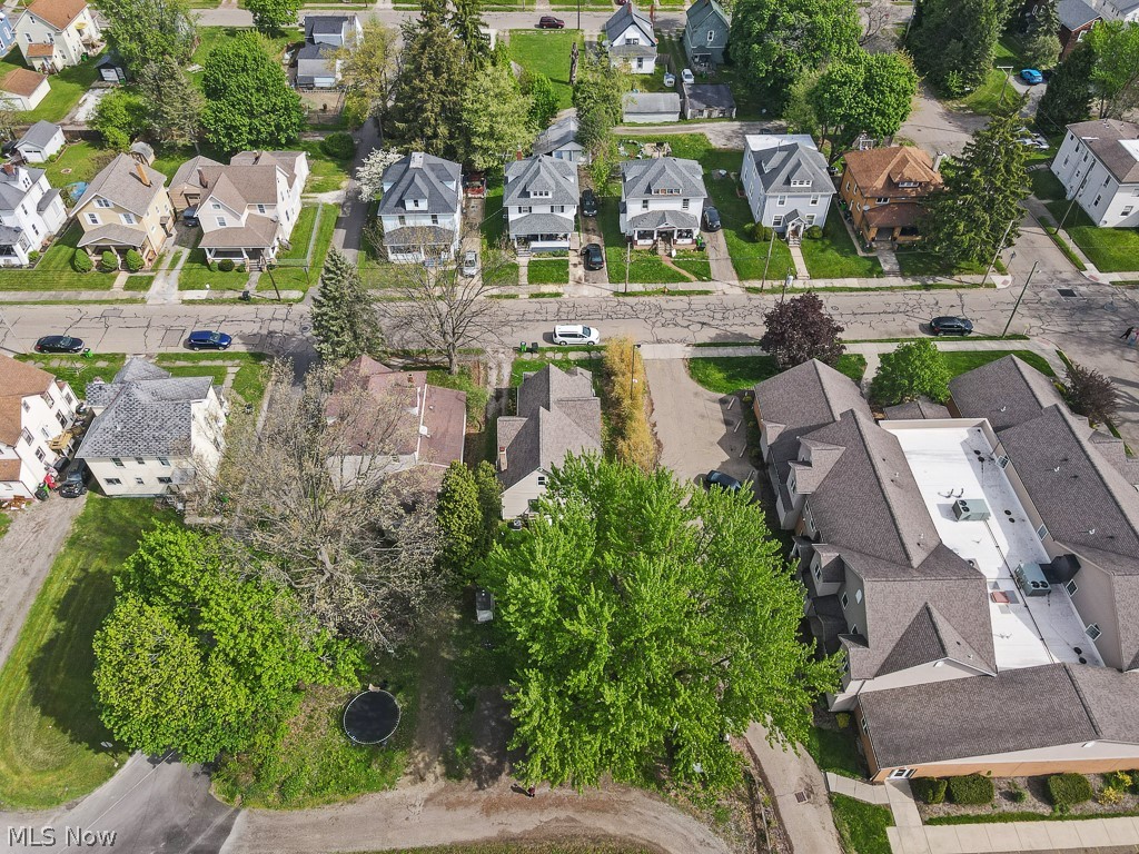 134 W Cambridge Street Alliance OH 44601