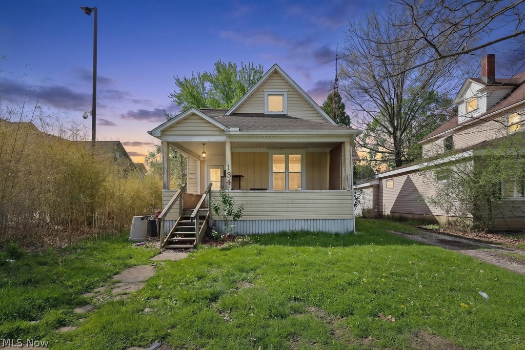 134 W Cambridge Street Alliance OH 44601