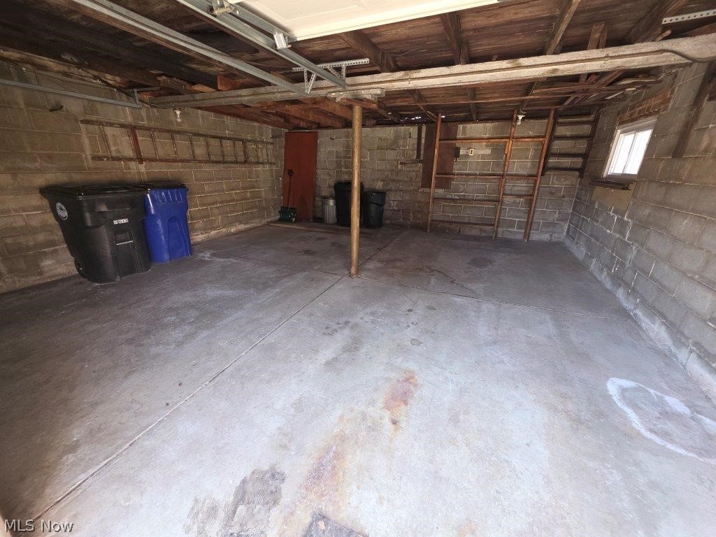 4262 W 62nd Street Cleveland OH 44144
