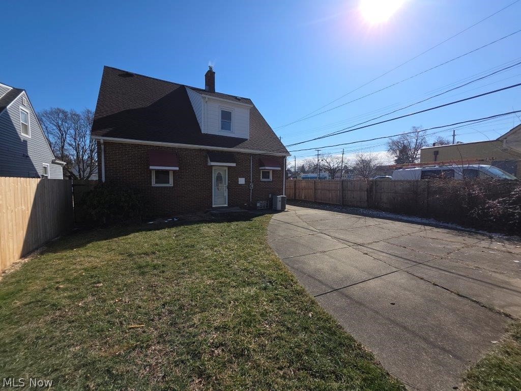 4262 W 62nd Street Cleveland OH 44144