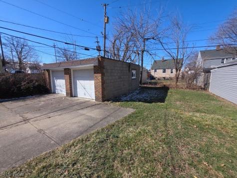 4262 W 62nd Street Cleveland OH 44144